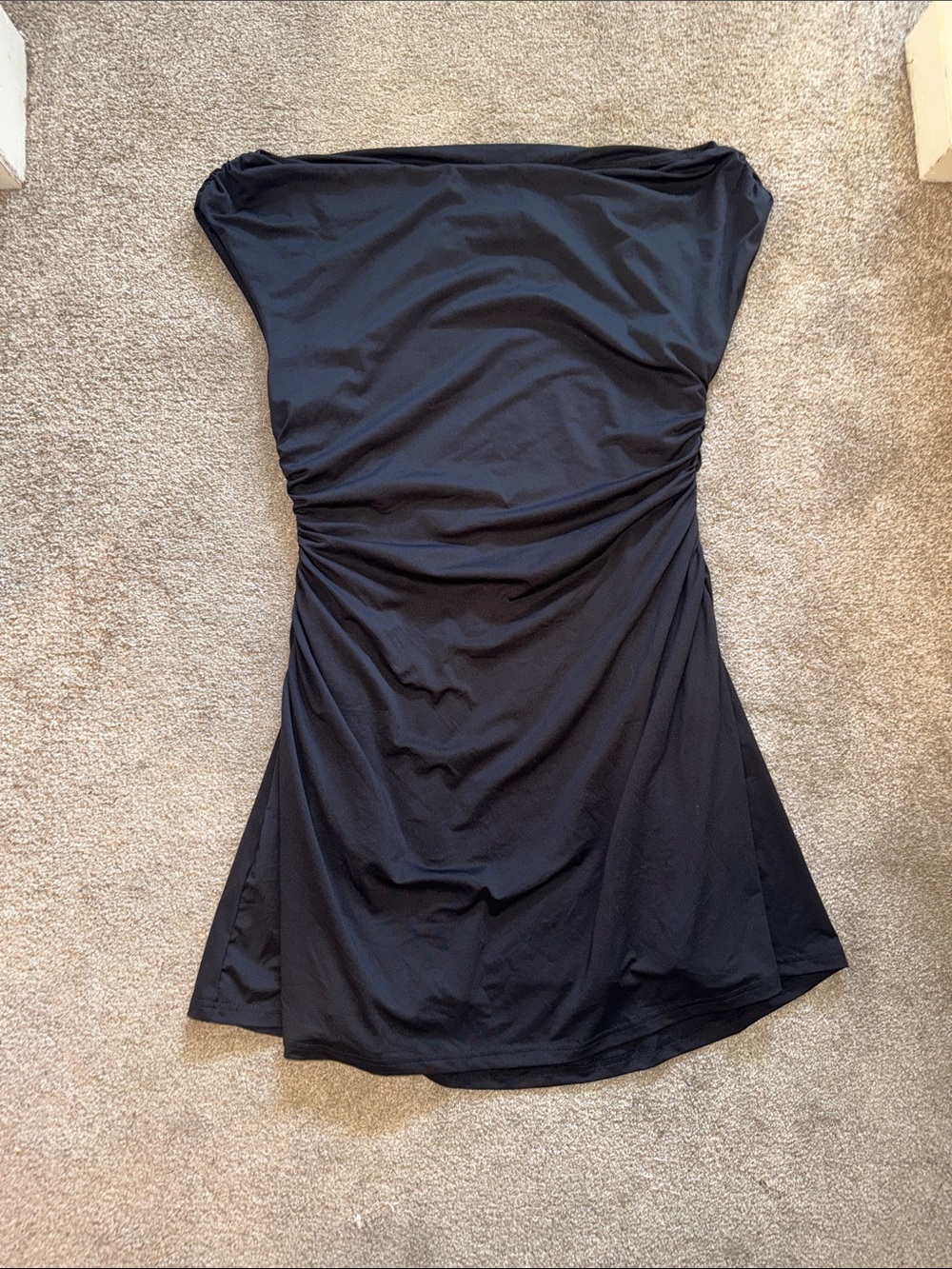 Black Strapless Ruched Women’s Dress